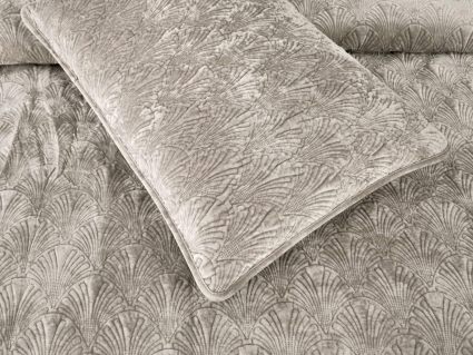 Покрывало Софи де Марко Розалин (беж) 240х260